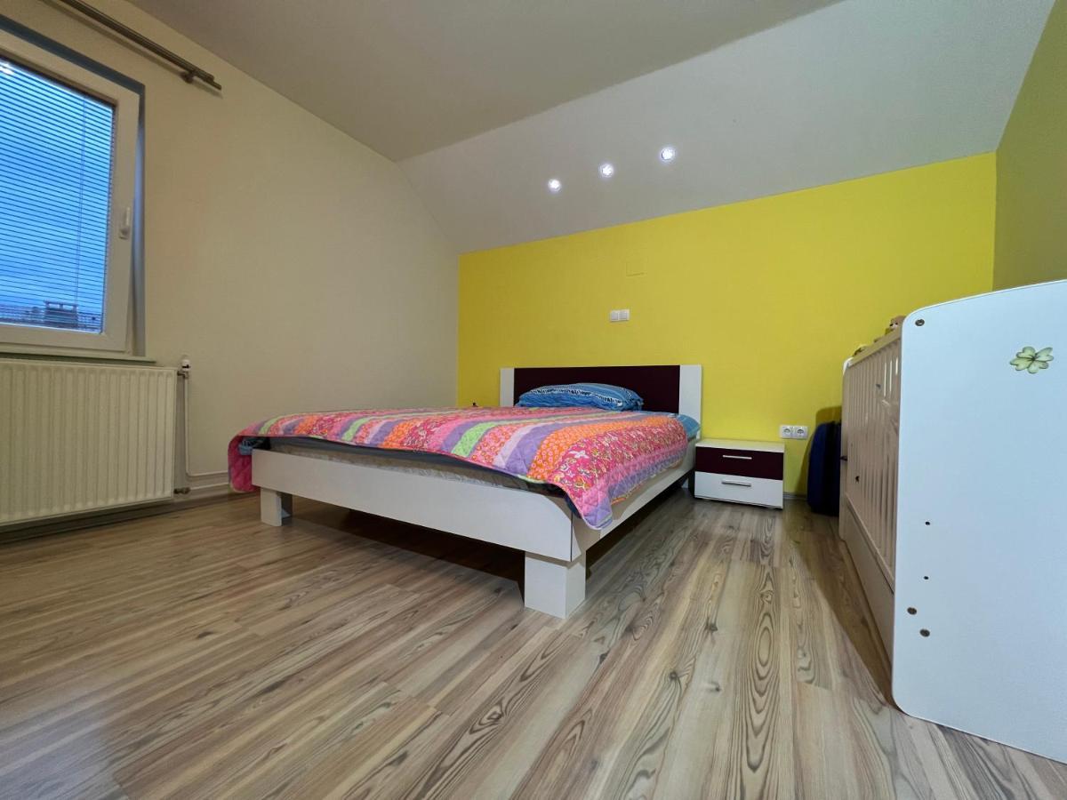 Mici'S Apartments Visoko  Extérieur photo